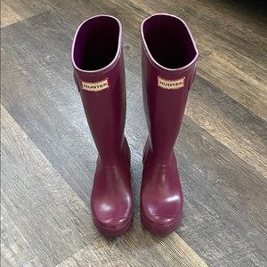 HUNTER Original Kids Gloss Purple Rain Boots Size 5